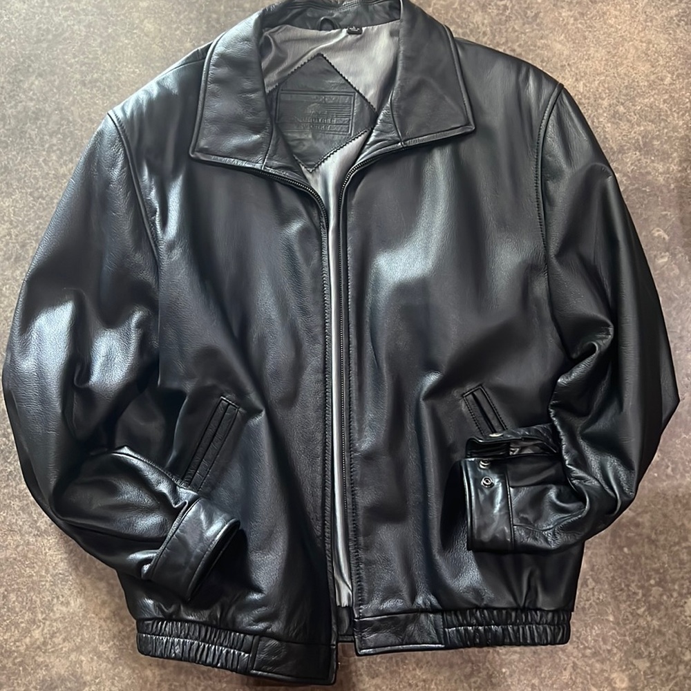 Black Leather men’s jacket Large